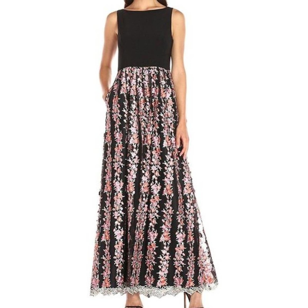 Adrianna Papell Women's Embroidered Mesh Gown